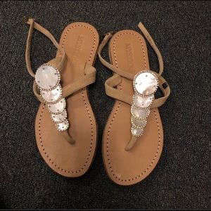 Mystique mother of pearl sandals 8